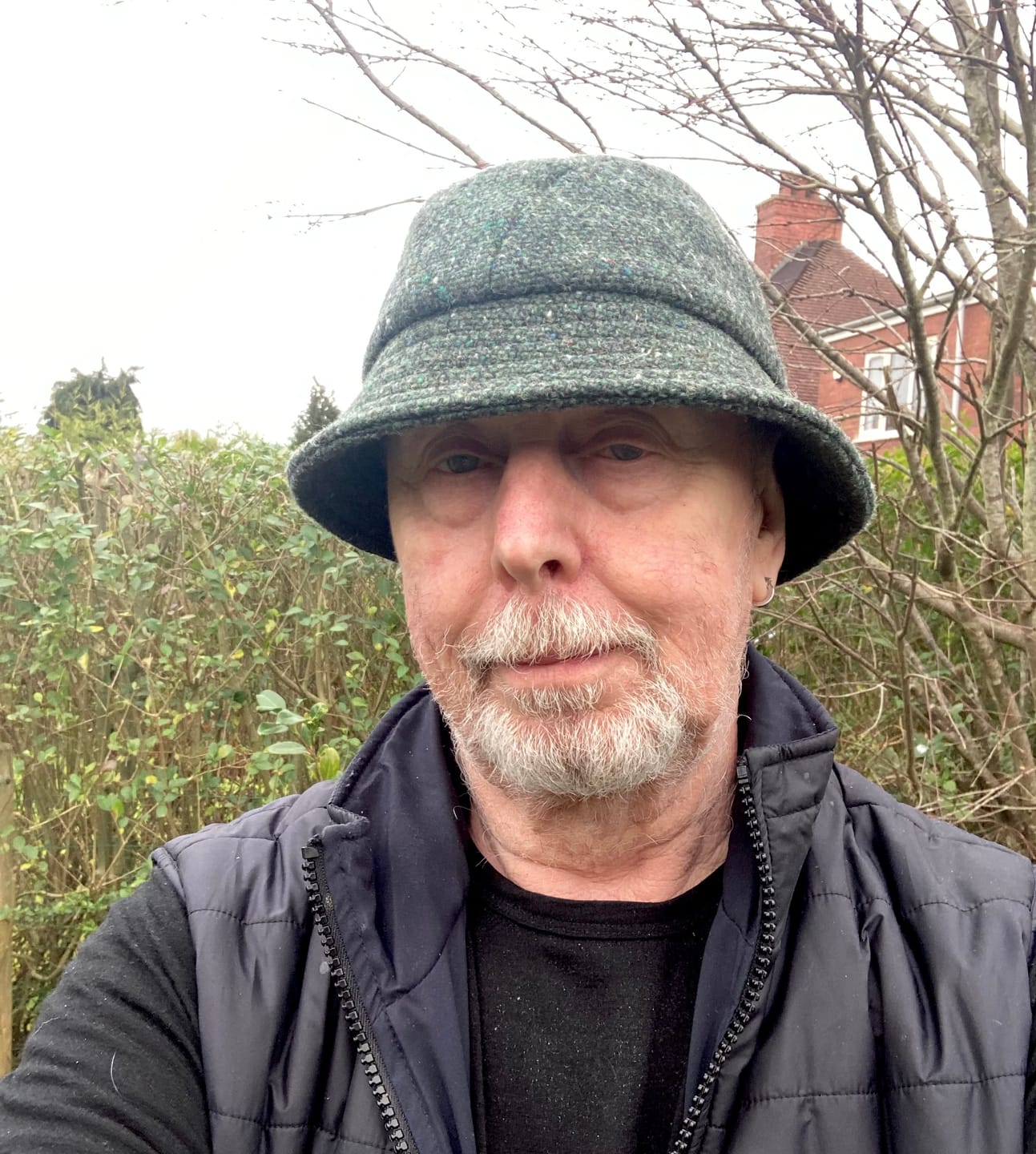 Customer photo review of Eske Travel Hat Tweed