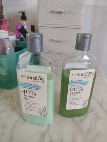 Customer photo review of Shampoo + Acondicionador Hidratación & Brillo 350ml