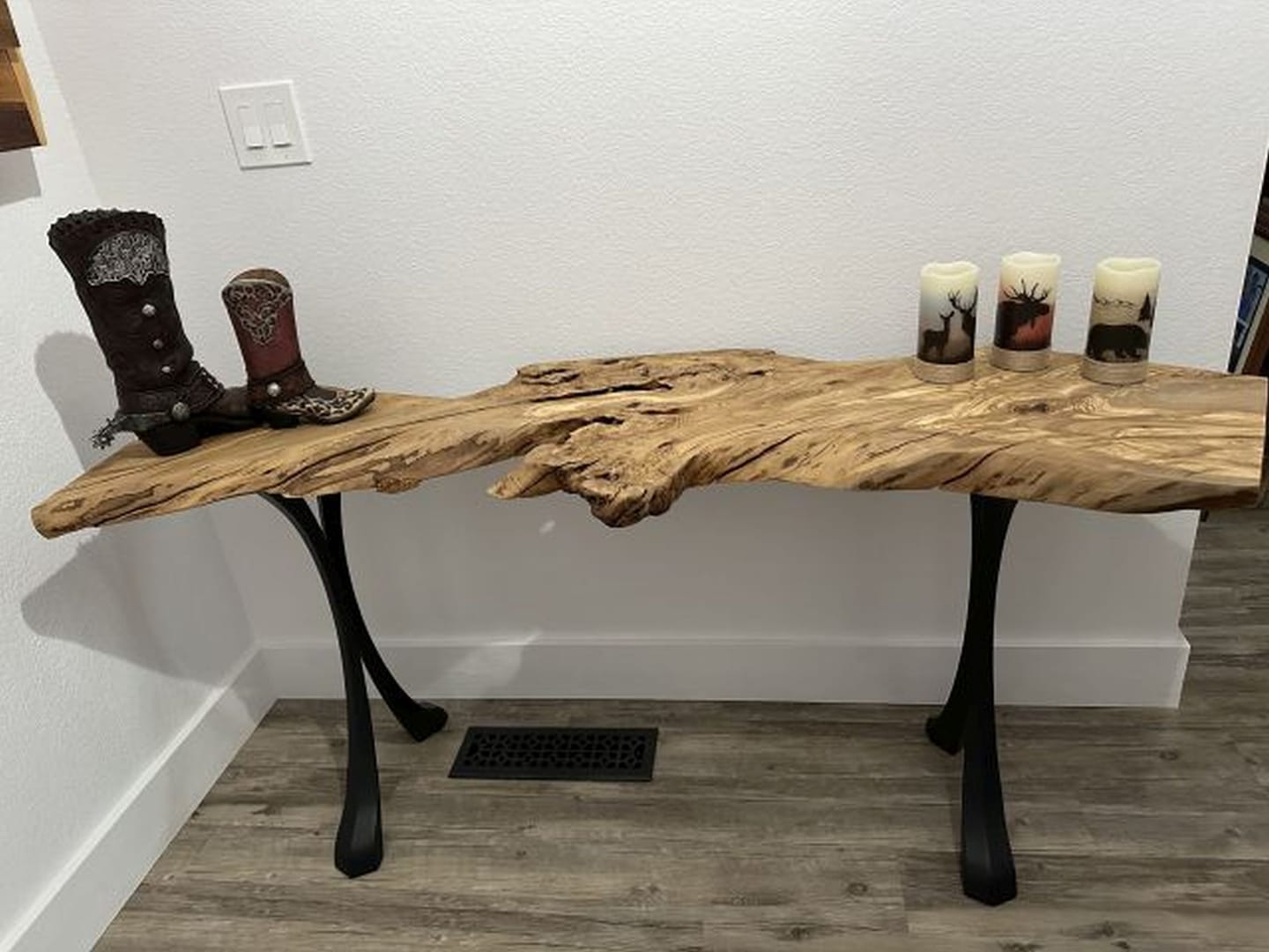 Customer photo review of Console Table Legs 209 Xeni 28H Handmade Design