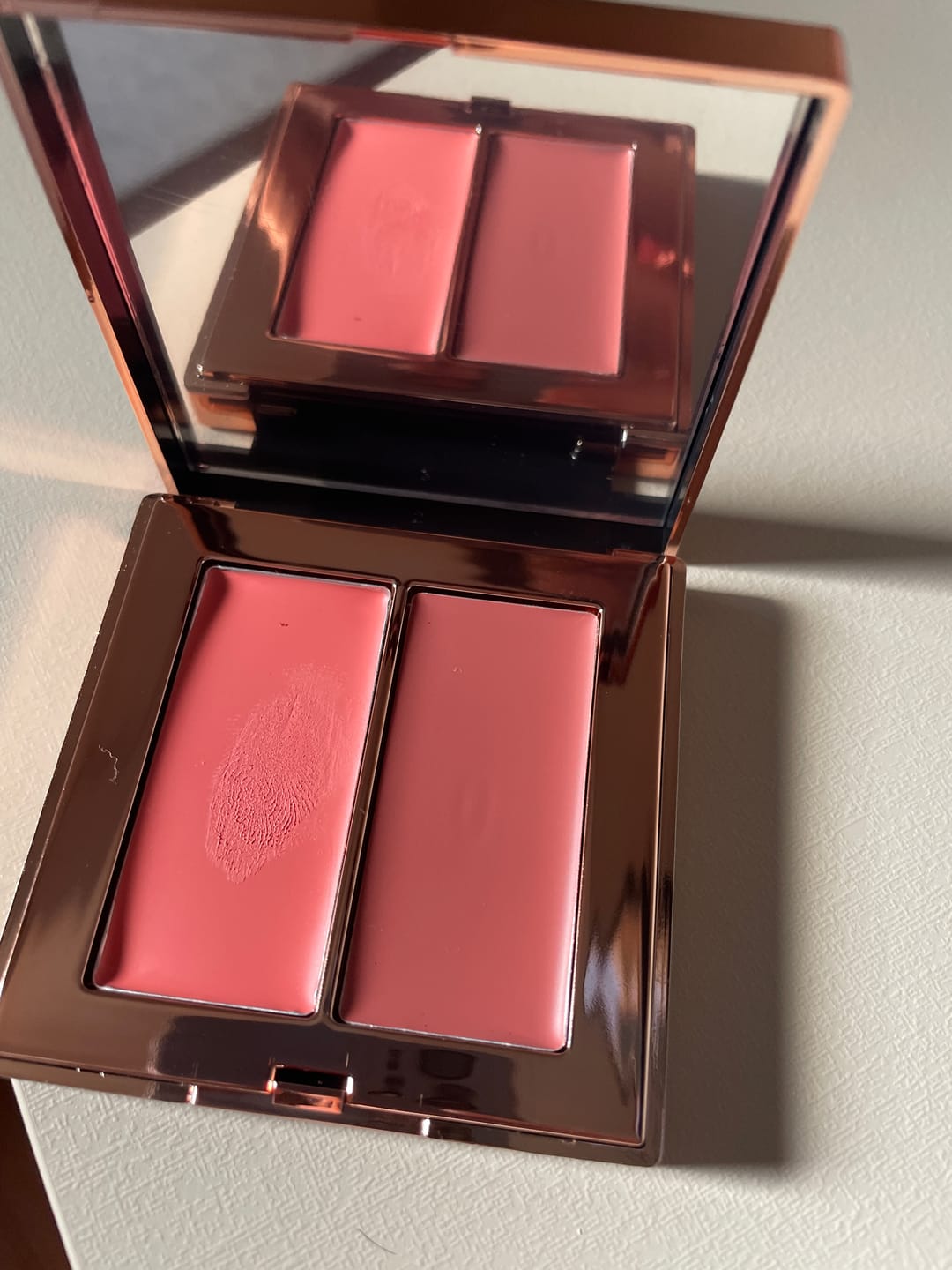 Customer photo review of SOFT BLUSH DUO | 01 LIGHT ROSE & ICE CREAM