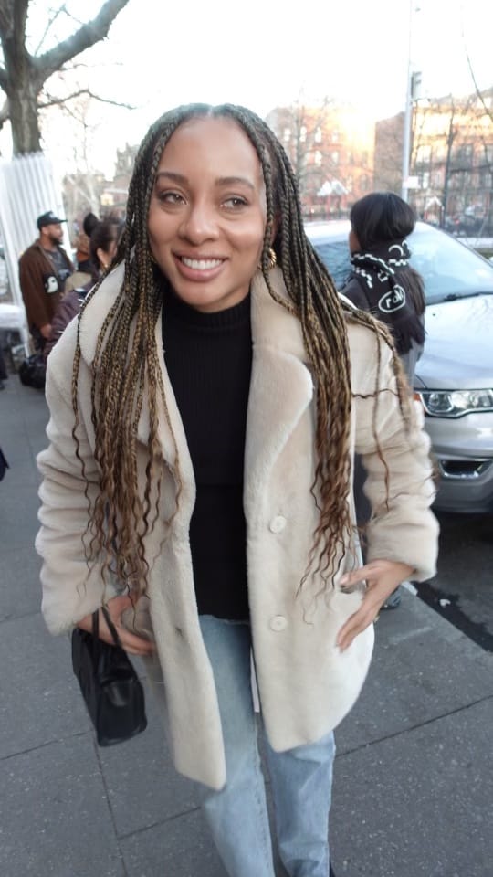 Customer photo review of #4/#27 Piano Color Deep Wave Bulk Hair Extensions for Braiding