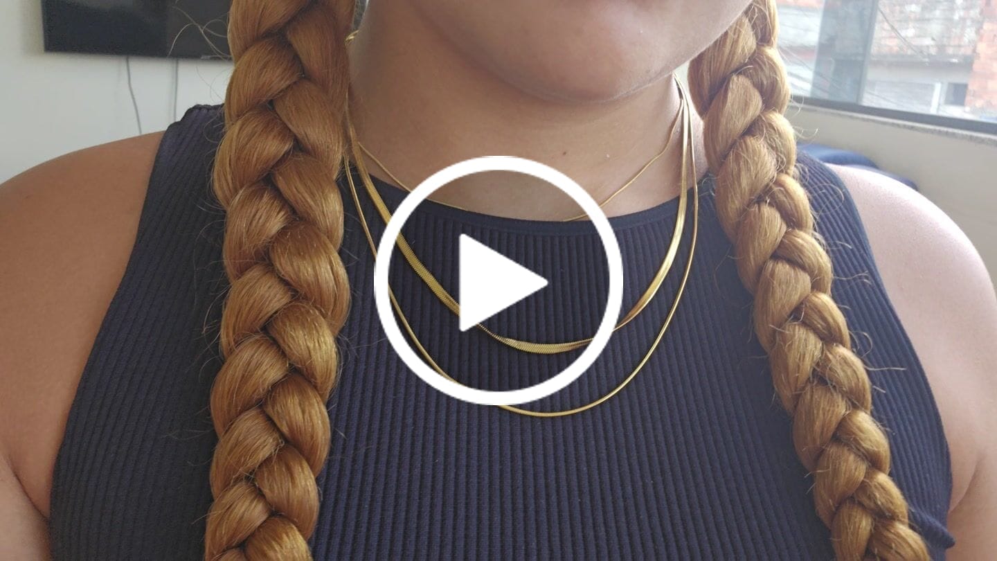 Customer video review of Colar Celina Trio Camadas Malha Banhado em Ouro 18K