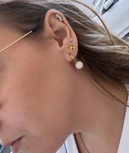 Customer photo review of Le piercing Lotus