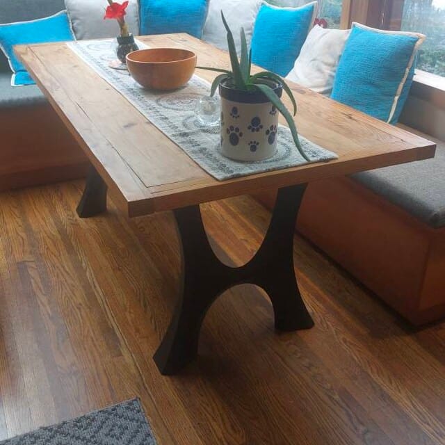 Customer photo review of Table Legs 405 Haru 28H Modern Metal Dining