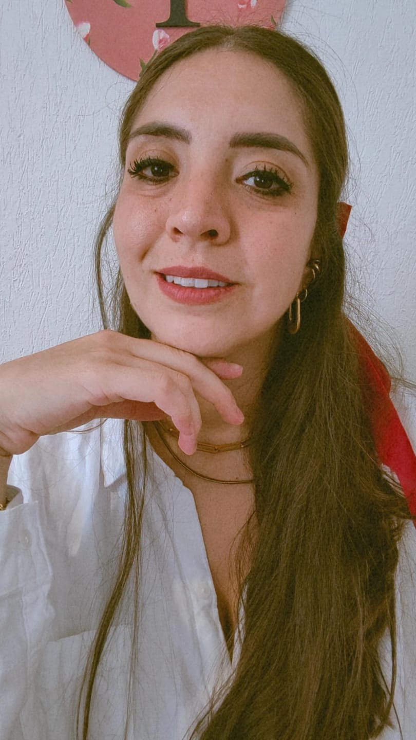 Customer photo review of Ear Cuff Triple