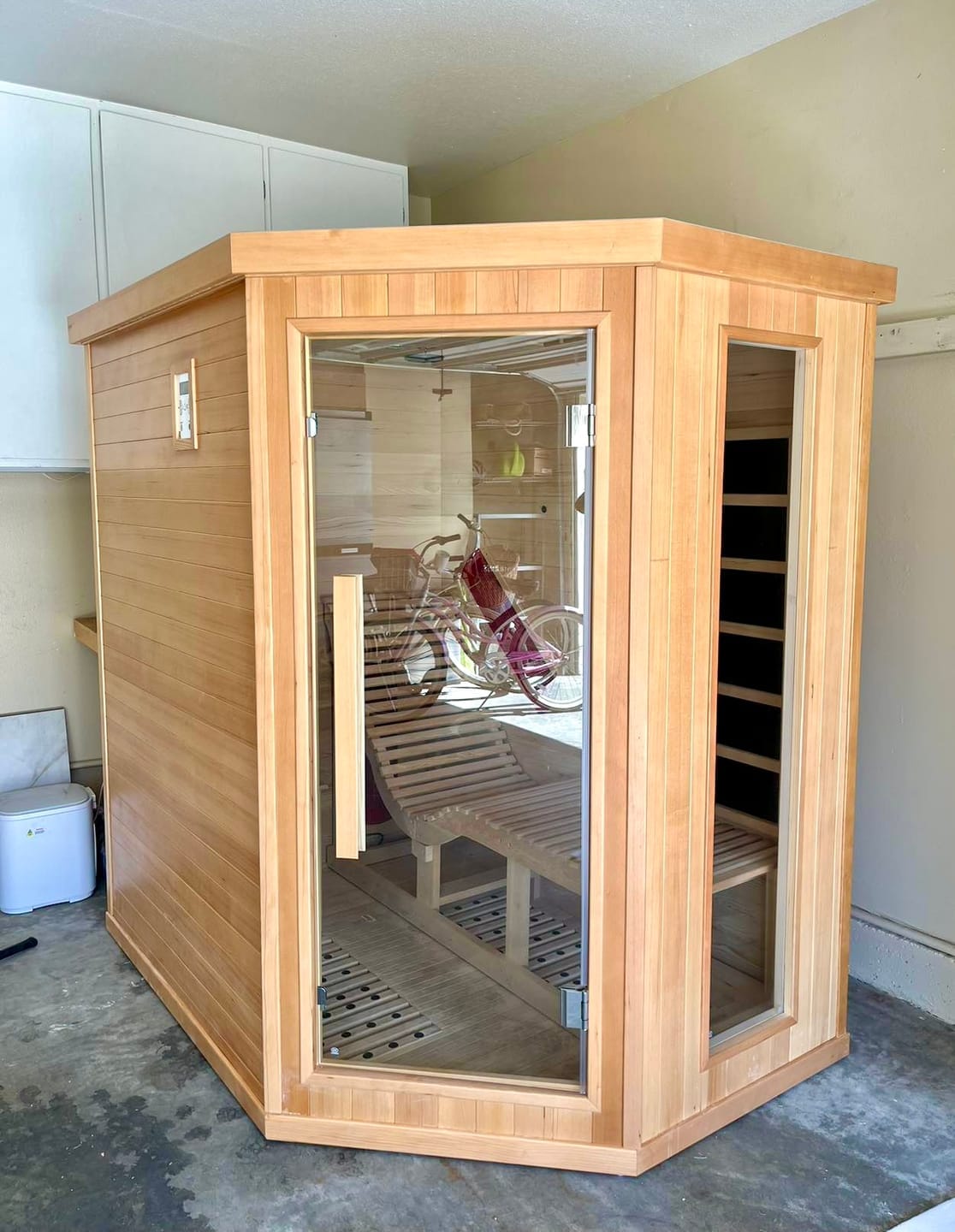 Customer photo review of SAUNASNET® Indoor Sauna Room with Recliner（Best Seller）Far Infrared 01