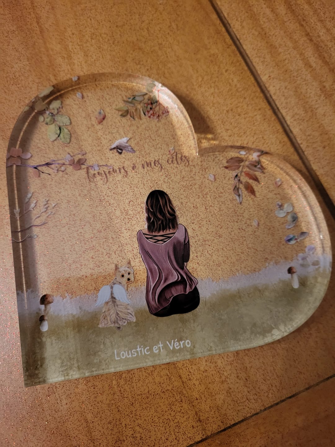 Customer photo review of Toujours à mes côtés - Cœur en verre personnalisé