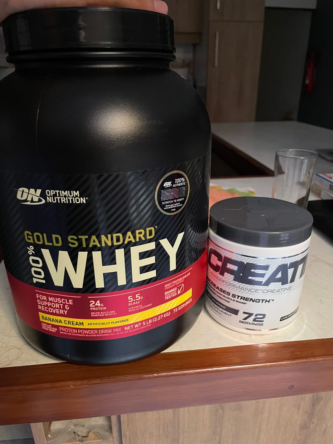 Customer photo review of Optimum Nutrition Gold Standard 100% Whey Proteina 5 Lb