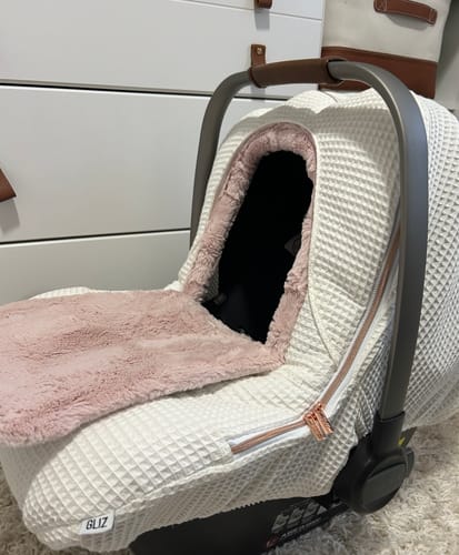 Customer photo review of Winter Waffle - Cream