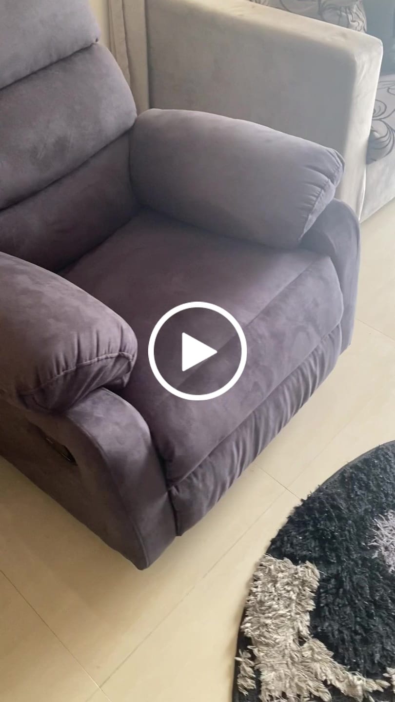 Customer video review of Razy- Lazy Boy Chair