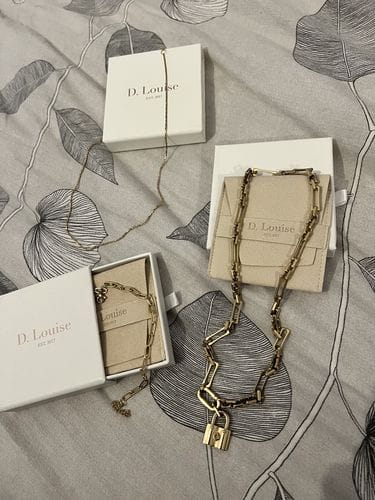 Customer photo review of The Lovers Chain Necklace