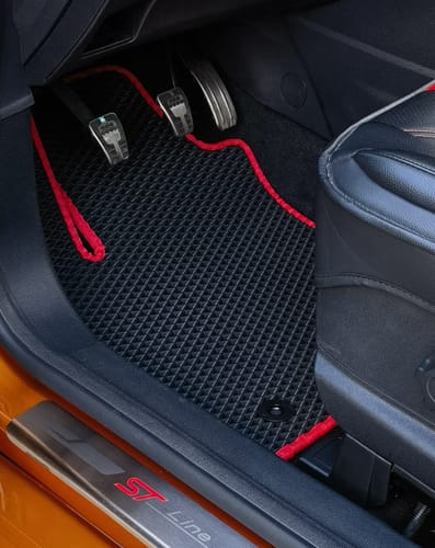 Kerstin S. review of Auto Fußmatten nach Maß - Vorne image 1 out of 3