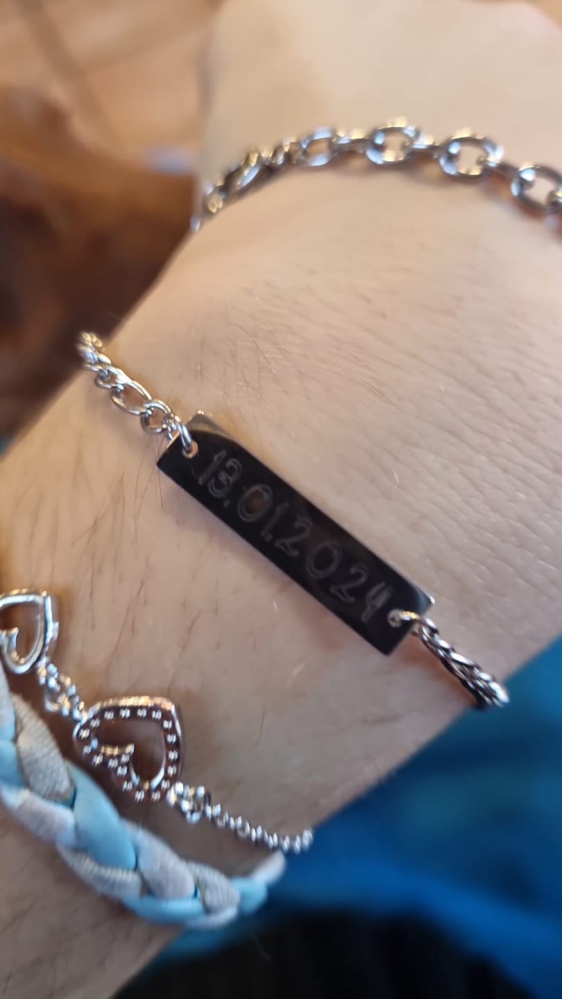 Customer photo review of Figaro Bar | Armband + Gravur