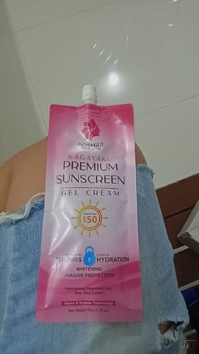 Customer photo review of ROSMAR PREMIUM SUNSCREEN GEL CREAM SPF 50
