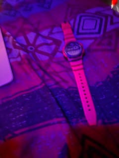 Customer photo review of Reloj World Time Casio Vintage AE-1000W-4AVDF Rojo
