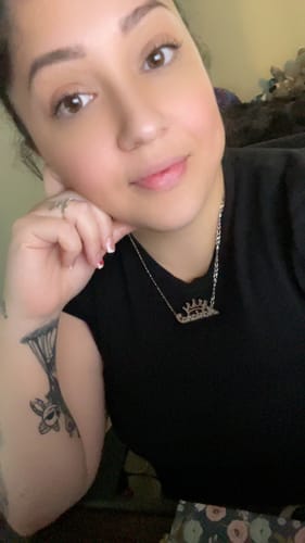 Customer photo review of Double Plated Crown Name Necklace w/ Figaro Chain