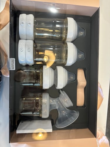 Customer photo review of Hegen Express Store Feed Starter Bundle (Breast Pump & Feeding Bottles) Suitable for Newborn
