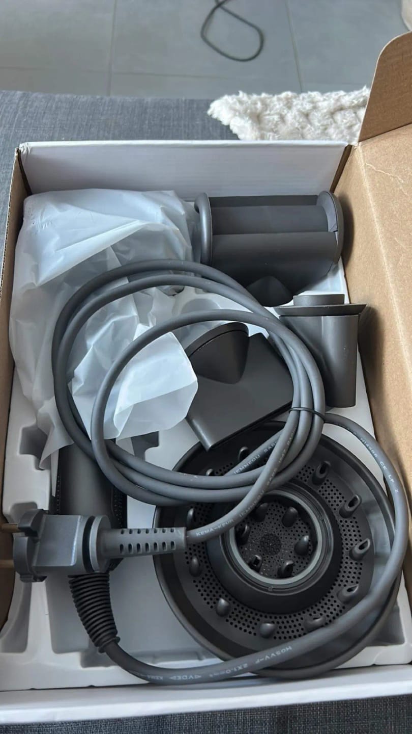 Customer photo review of AirSonic Pro - Haartrockner