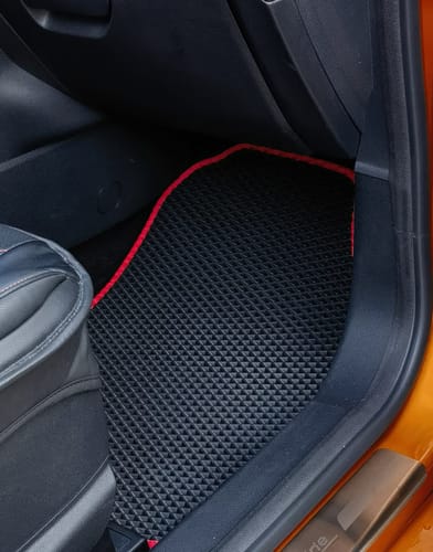 Kerstin S. review of Auto Fußmatten nach Maß - Vorne image 3 out of 3