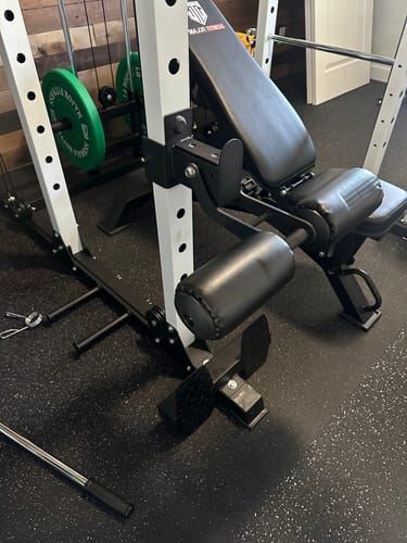 Customer photo review of Major Fitness Home Gym Equipment Leg Holder Attachment