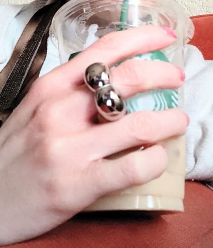 Customer photo review of Anillo Flor Chunky