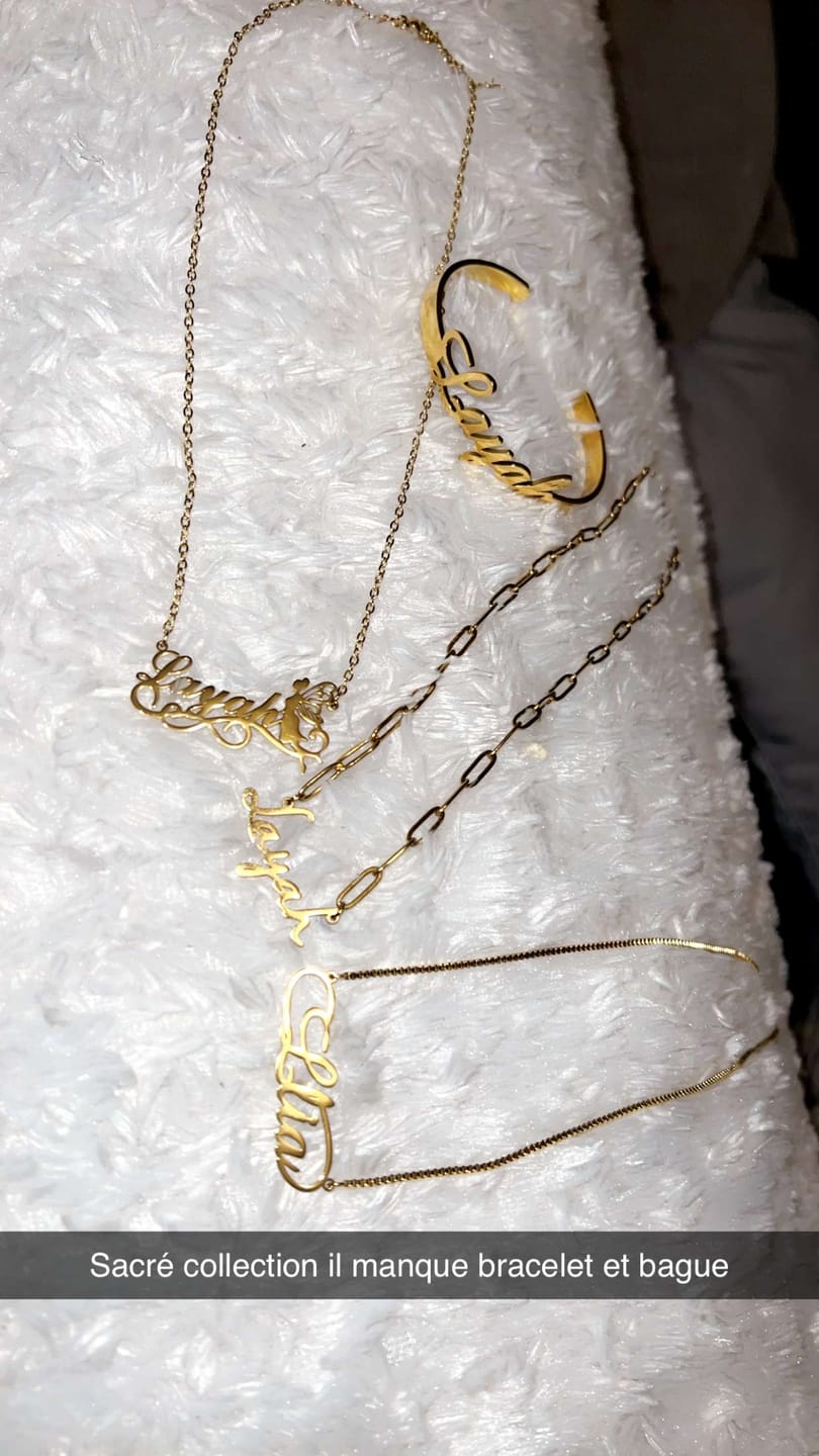 Customer photo review of Collier Prénom Script