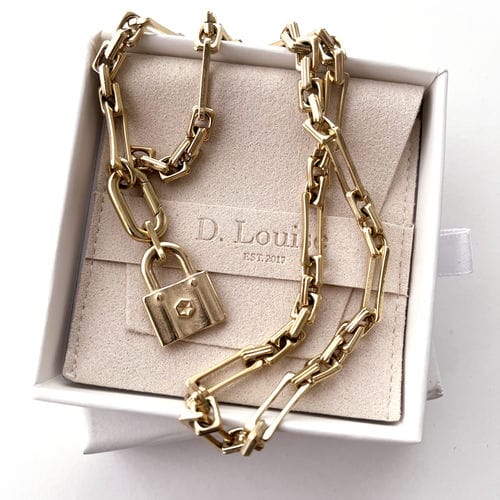 Customer photo review of The Lovers Chain Necklace