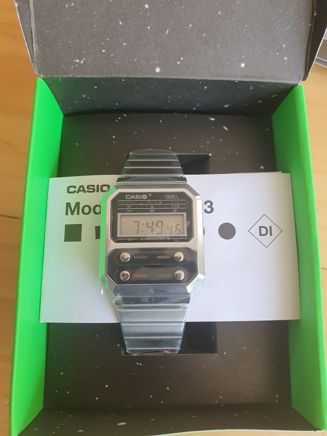 Customer photo review of Reloj Casio Vintage A100WE-1ADF Alien F-100 Reissue Plateado