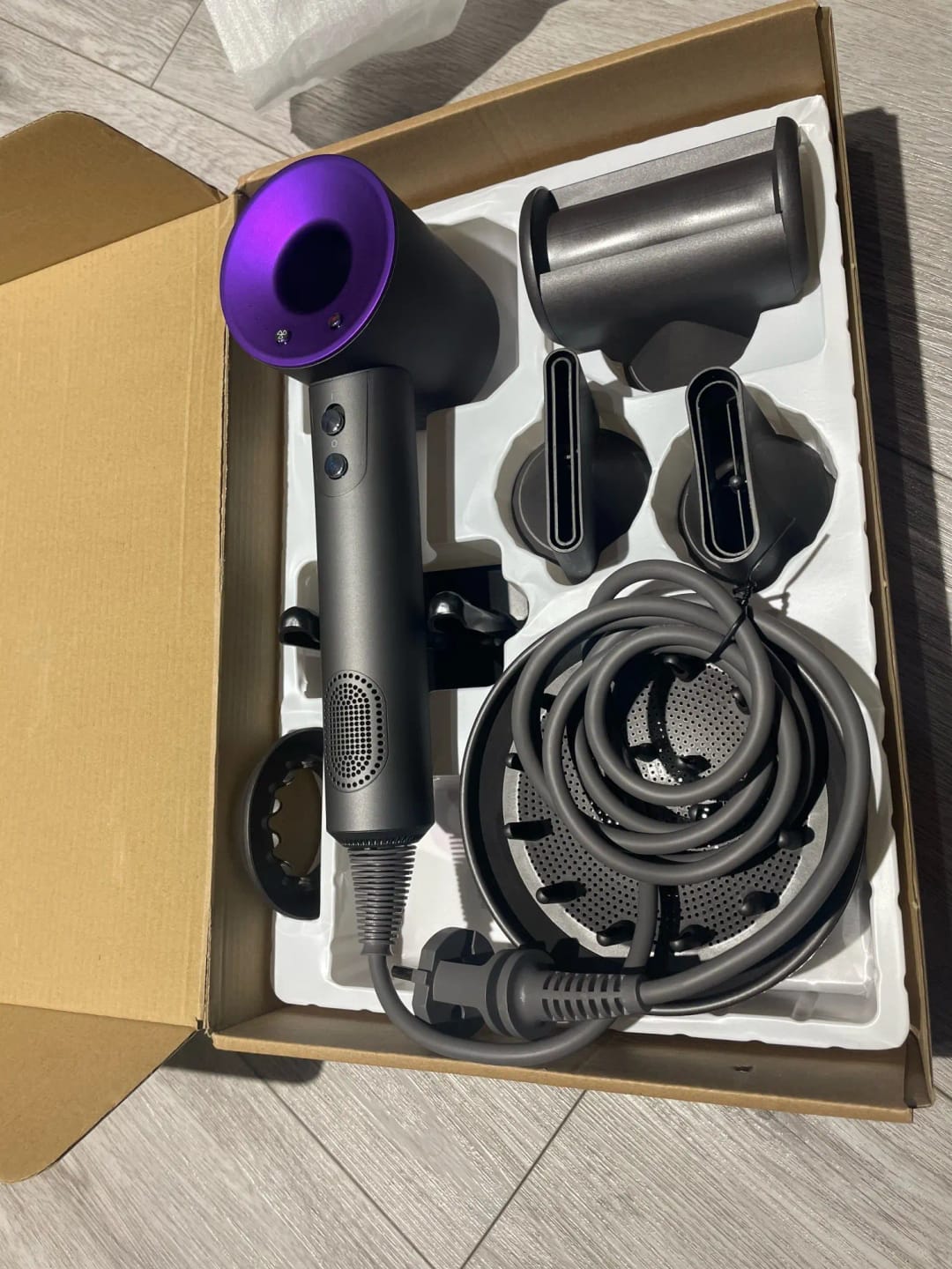 Customer photo review of AirSonic Pro - Haartrockner