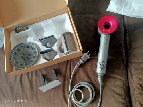 Customer photo review of AirSonic Pro - Haartrockner