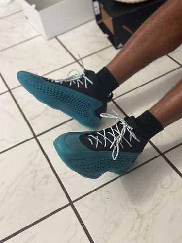 Customer photo review of Move Game Day Pro Performance Insoles