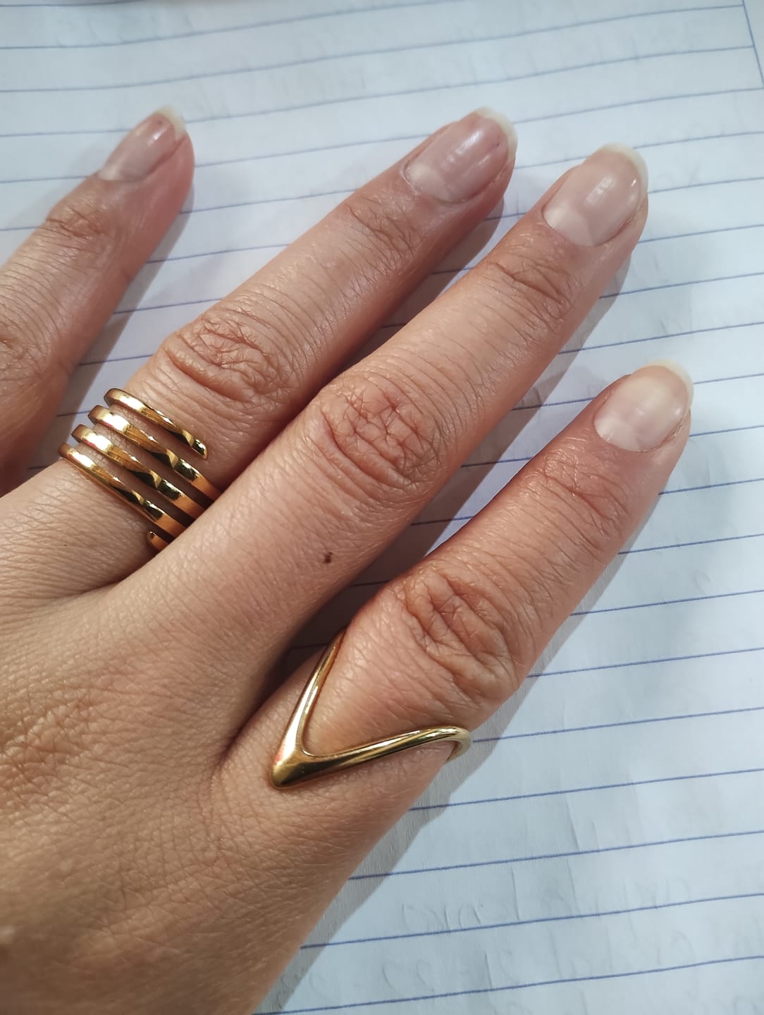 Customer photo review of Anillo Vera