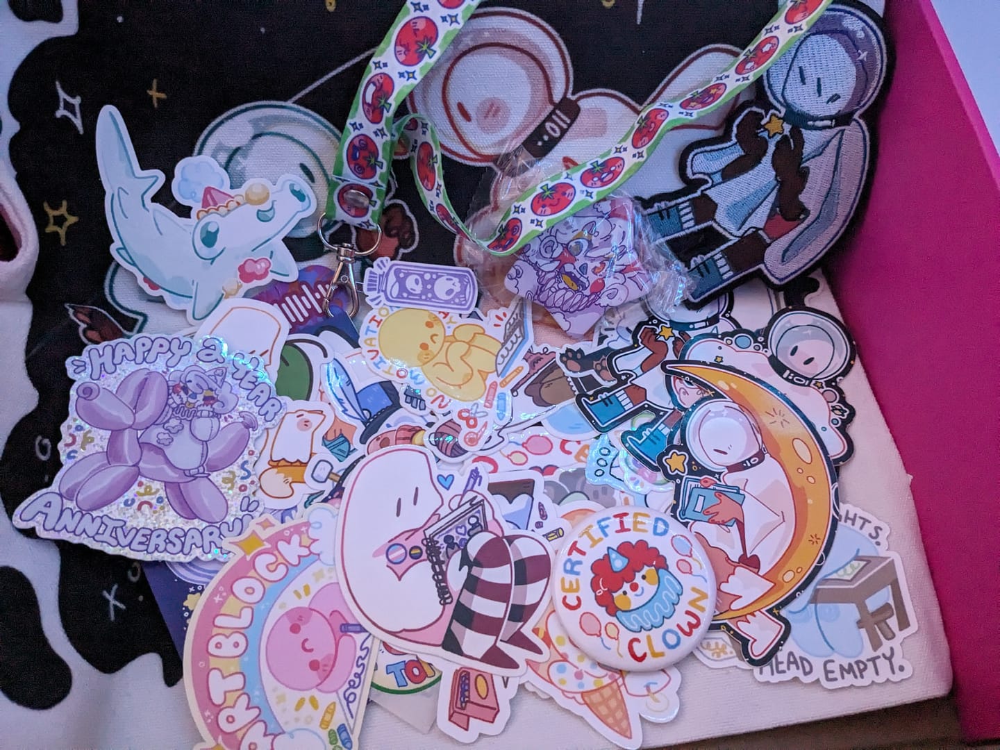 Customer photo review of Cute Mystery Gift Box