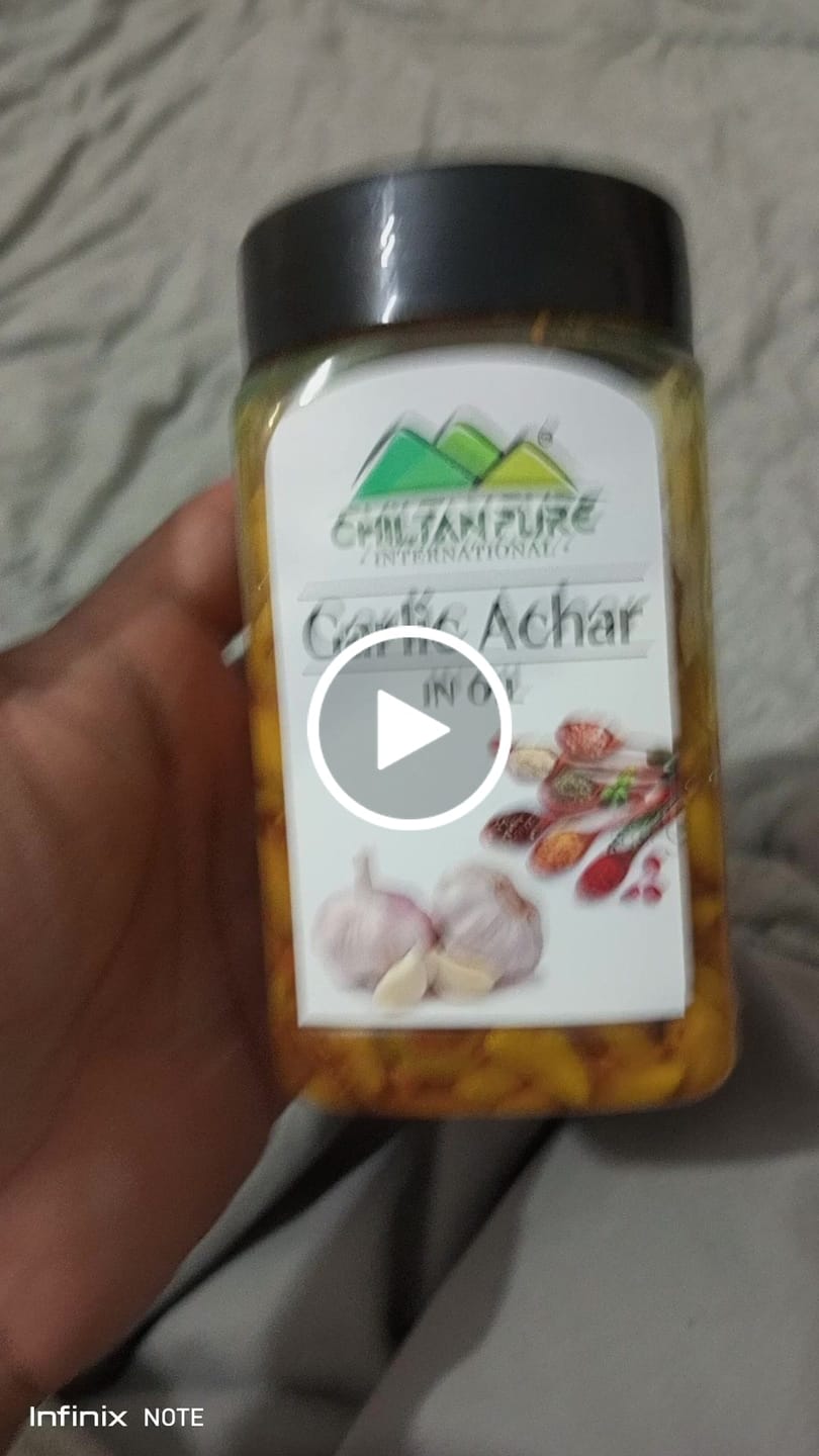 Customer video review of Garlic Achar / Pickle – Thrilling Fusion of Tanginess & Spiciness to Entice Your Taste Buds
