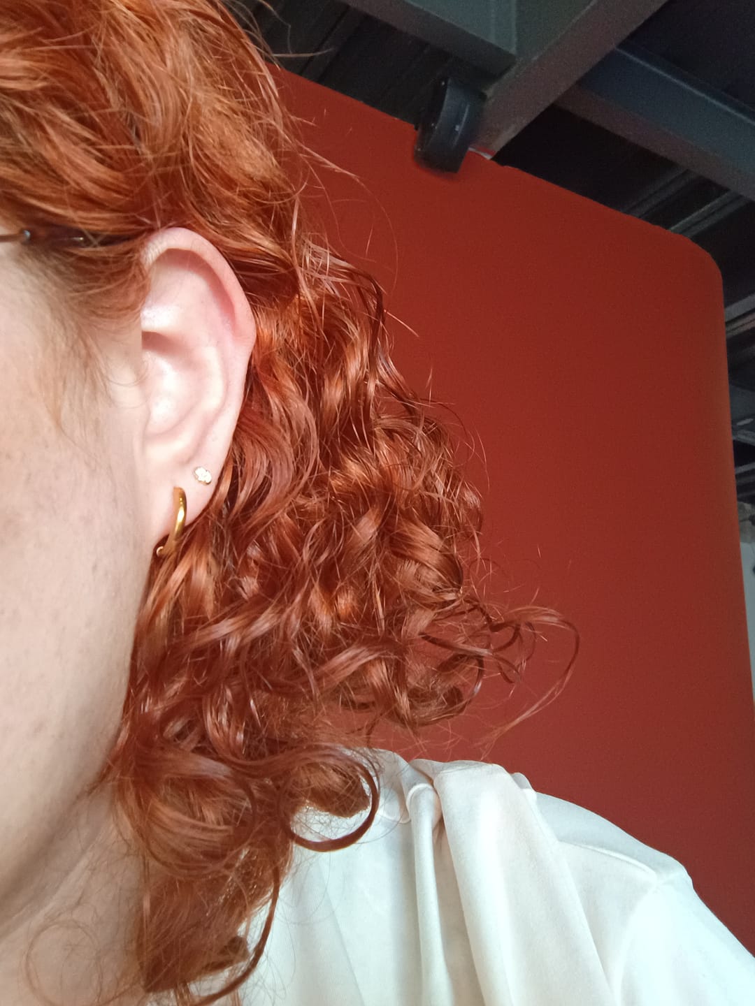 Customer photo review of Aretes Little Heart