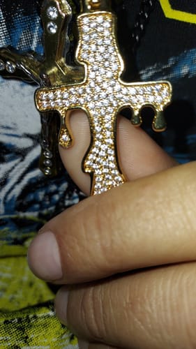 Customer photo review of 14K Gold Icy Drip Cross