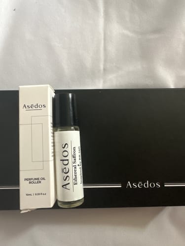 Customer photo review of ETHEREAL SAFFRON PERFUME OIL