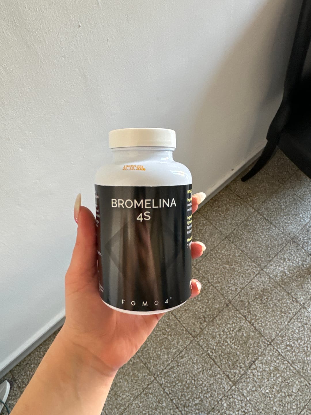 Customer photo review of BROMELINA 4S - 90 caps