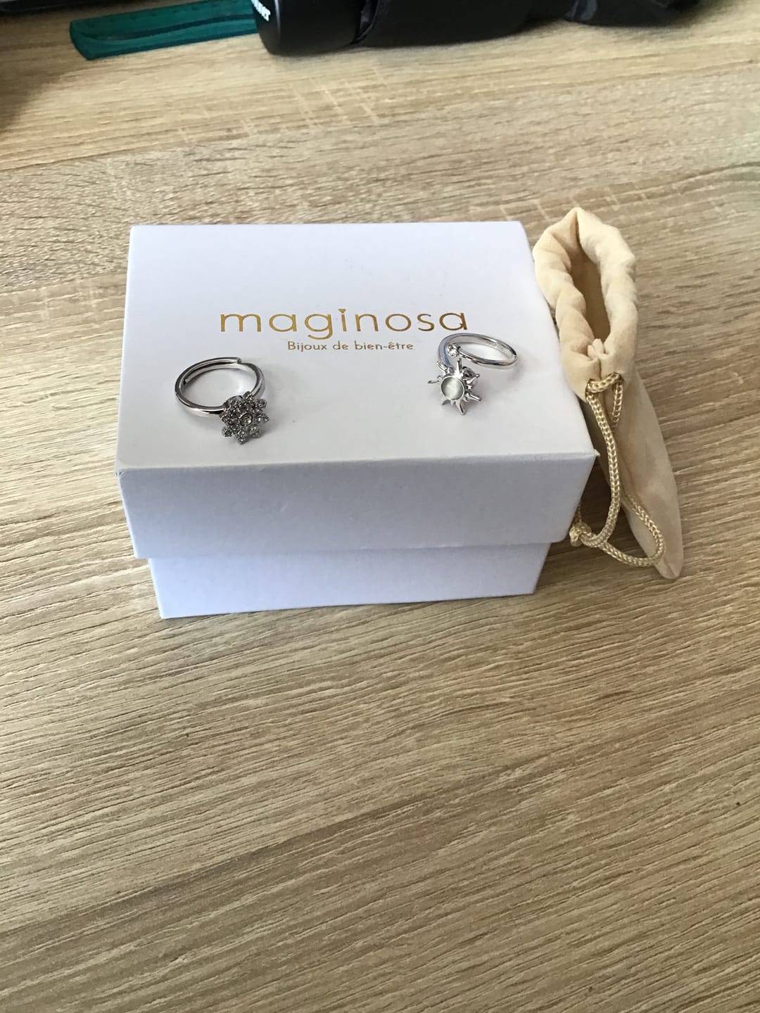 Customer photo review of Bague d'Anxiété Ajustable - SNOW