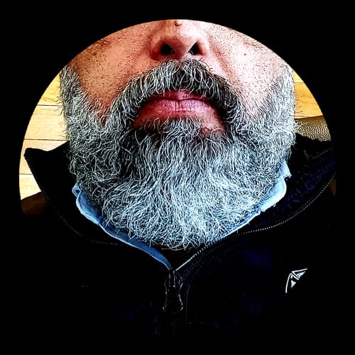 Customer photo review of Aceite y Shampoo Para Barba - Paquete 2 Piezas