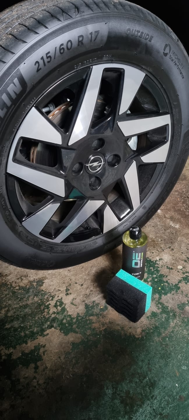 Customer photo review of Tyre X - Long Lasting Tyre Gel