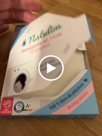 Customer video review of Eco-Tiras de Detergente 40 lavados Natulim