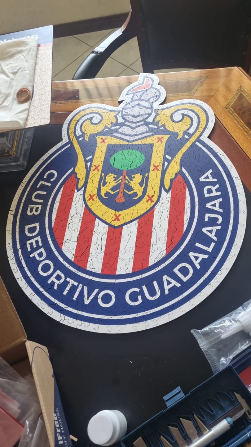 Customer photo review of Chivas Guadalajara® Escudo - Rompecabezas de Madera