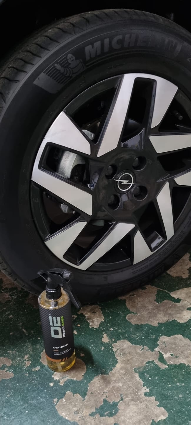 Customer photo review of Decon8 - Wheel Cleaner & Iron Fallout Remover
