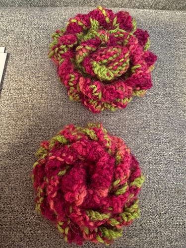 Customer photo review of 'Future Dreams' Special Edition Knitting Box 🌹💖