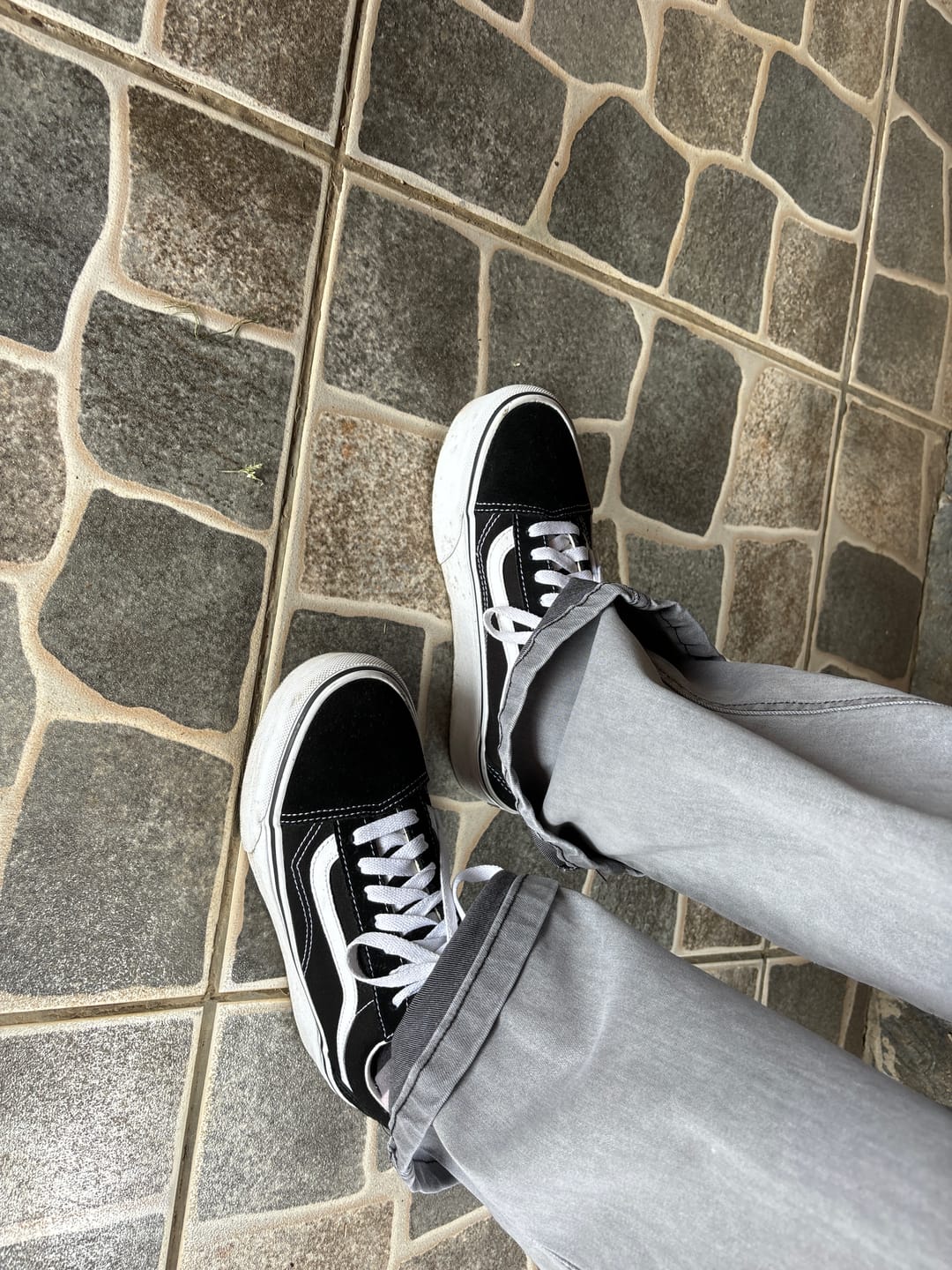 Customer photo review of Zapatilla Vans Old Skool Stackform Mujer Negro
