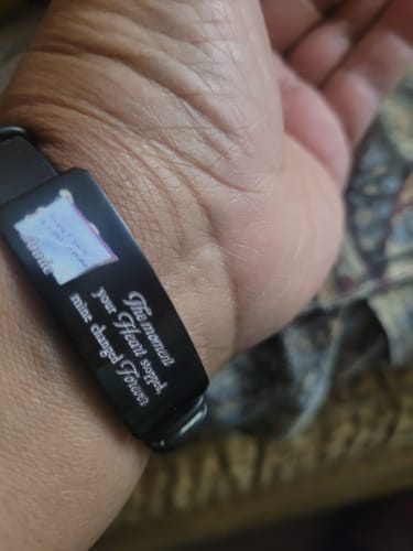 Customer photo review of Custom Photo I'm Always With You - Memorial Gift For Family, Friend - Personalized Engraved Bracelet