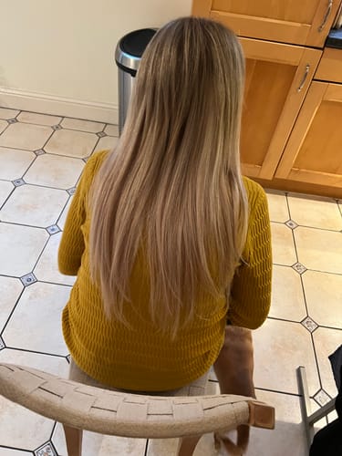 Customer photo review of Easilocks Professional Precision Tape Extensions-16/18"