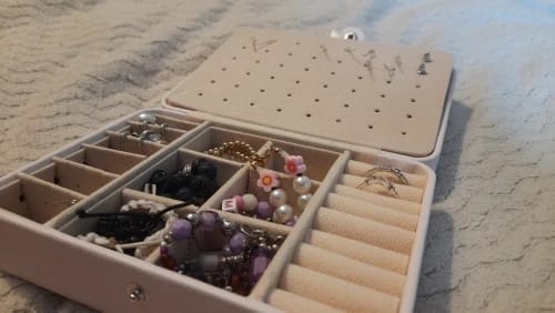 Customer photo review of Deluxe Schmuckbox