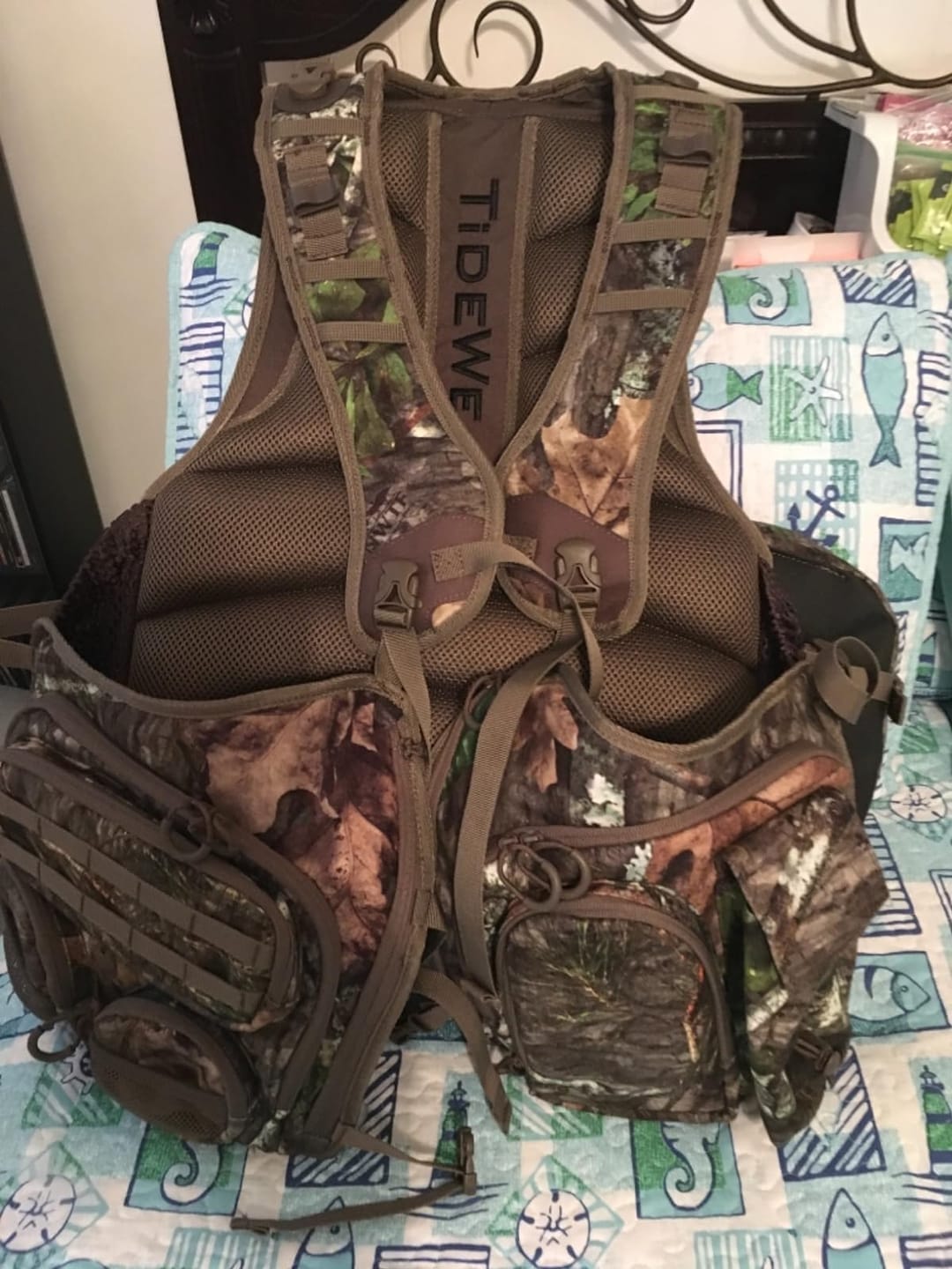 Customer photo review of Turkey Vest with Seat with Game Pouch and Kickstand